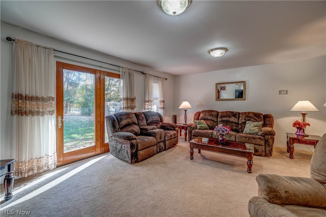 1727 Gregg Road Akron, OH 44306 - Photo 20 of 34