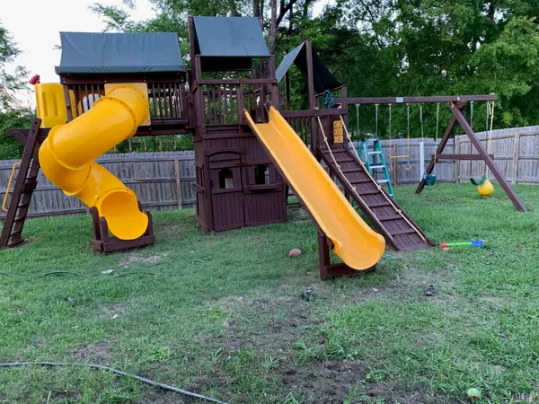 $384,900 | 10251 Crooked Creek Lane, Denham Springs, LA 70726