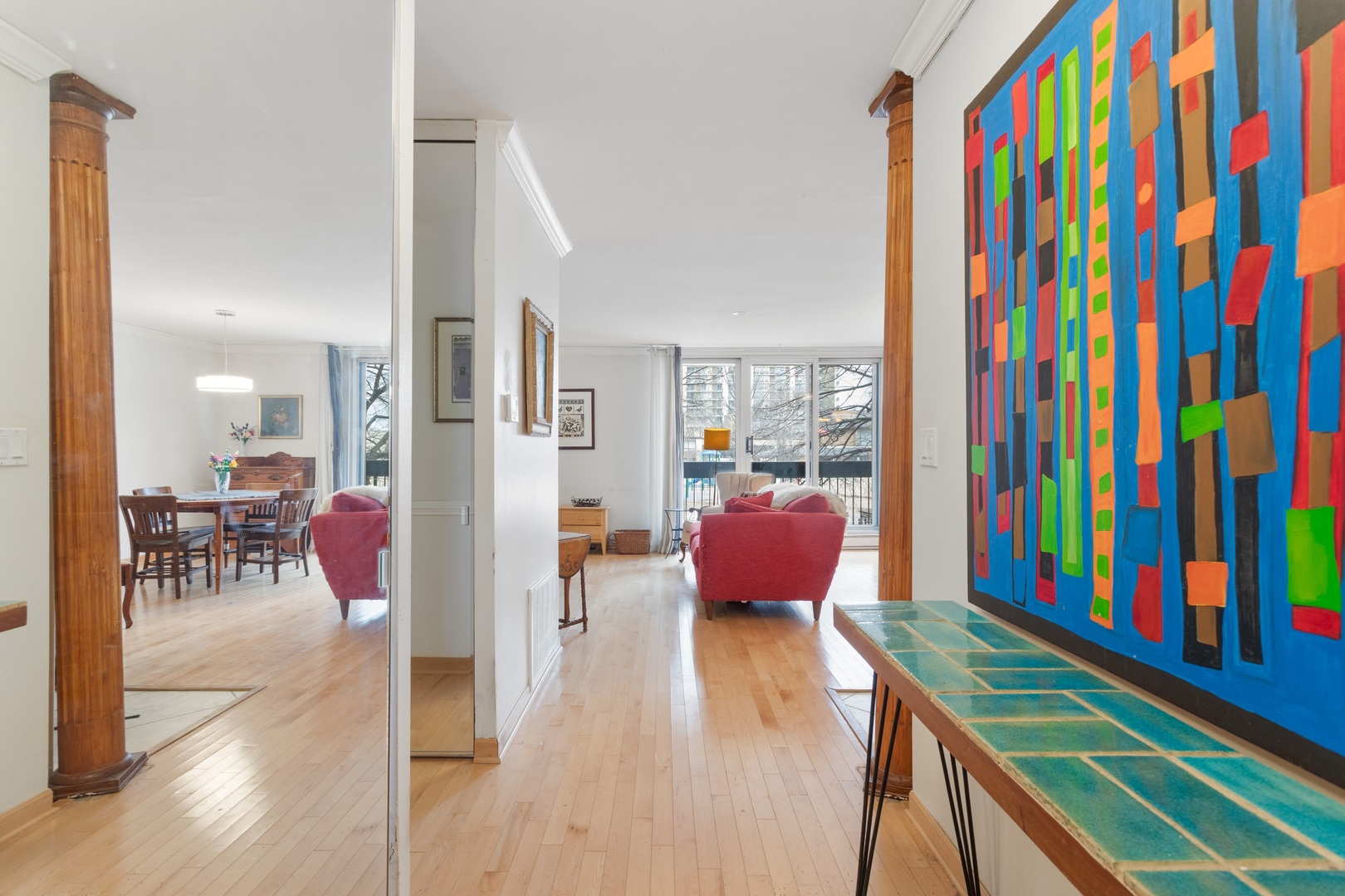 5901 North Sheridan Road, Unit 2K Chicago, IL 60660 - Photo 3 of 27 a view of a living room and dining room