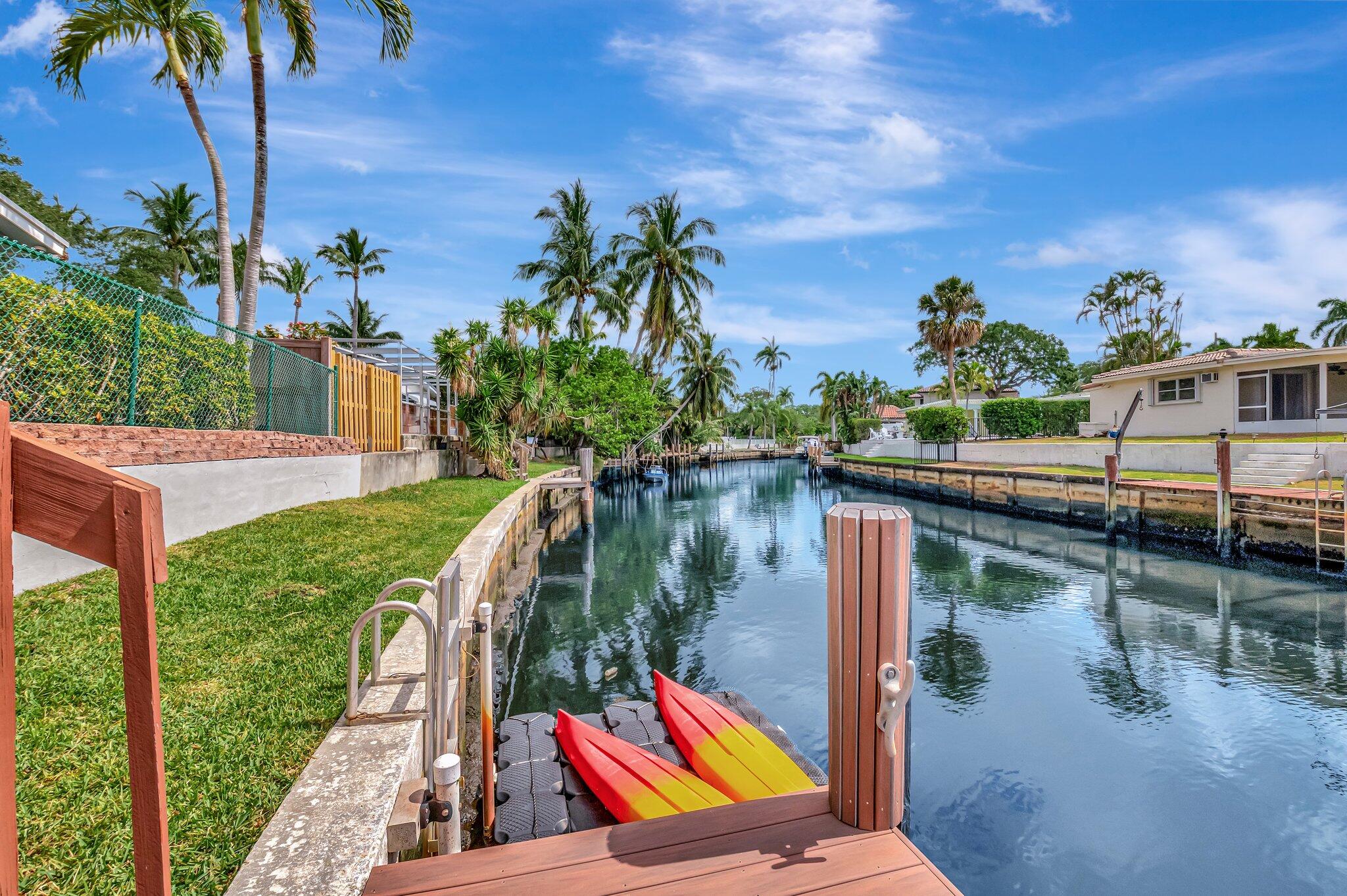 166 Southwest 8th Avenue Boca Raton, FL 33486 - Photo 22 of 25 Canal