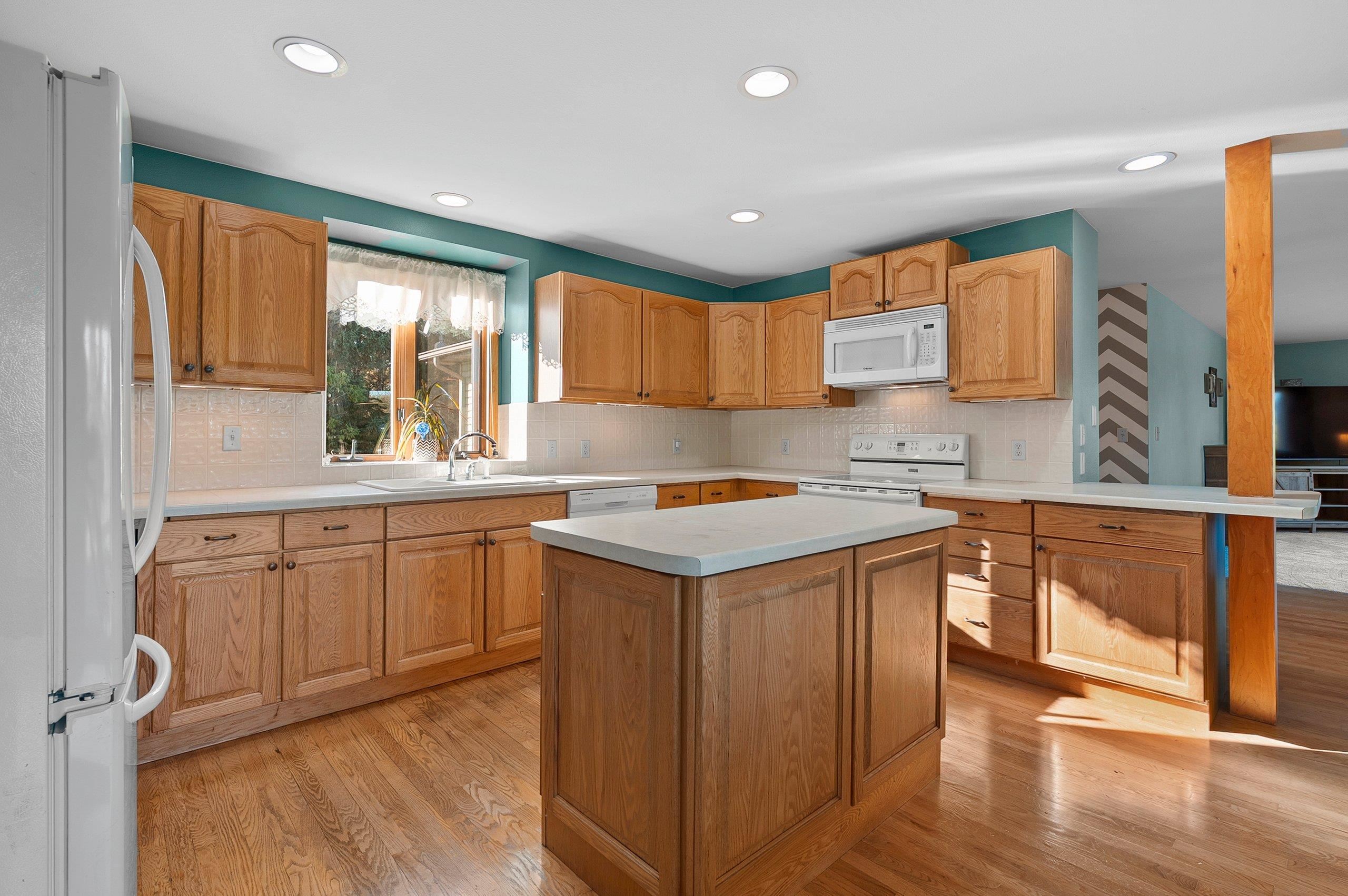 W6321 2 Mile Road Porterfield, WI 54159 - Photo 9 of 54 Gallery Image 9
