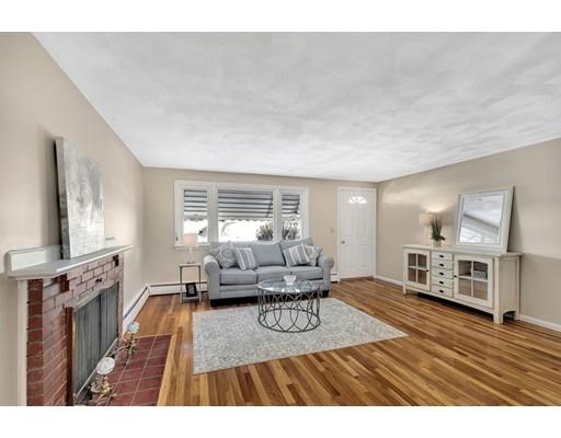 24 Anna Road Woburn, MA 01801 - Photo 2 of 20
