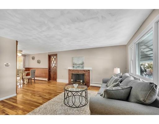 24 Anna Road Woburn, MA 01801 - Photo 3 of 20