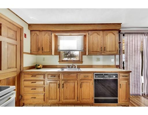 24 Anna Road Woburn, MA 01801 - Photo 6 of 20