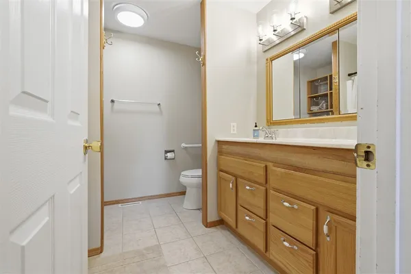 $235,000 | 39 Oak Park Road, Bloomington, IL 61701