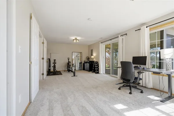 $235,000 | 39 Oak Park Road, Bloomington, IL 61701