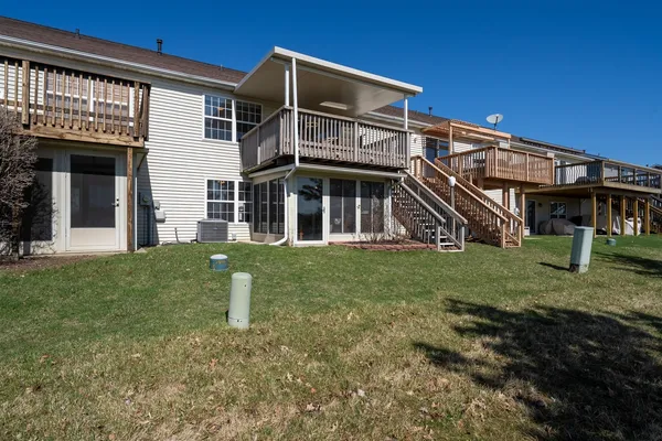 $235,000 | 39 Oak Park Road, Bloomington, IL 61701