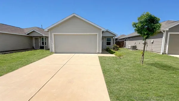 $179,900 | 1415 Highbridge Boulevard, Crandall, TX 75114