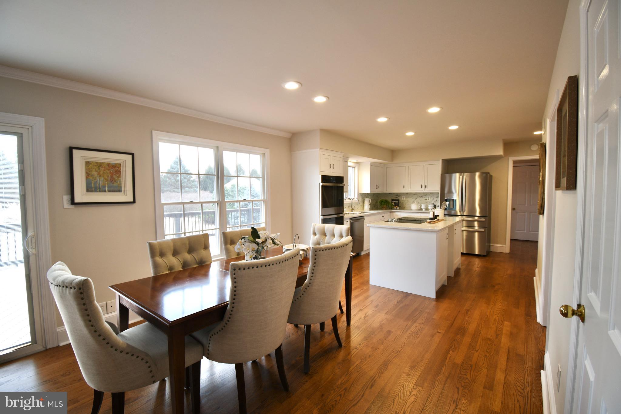 116 Three Ponds Lane Malvern, PA 19355 - Photo 17 of 40 Newly Renovated Eat-In Kitchen