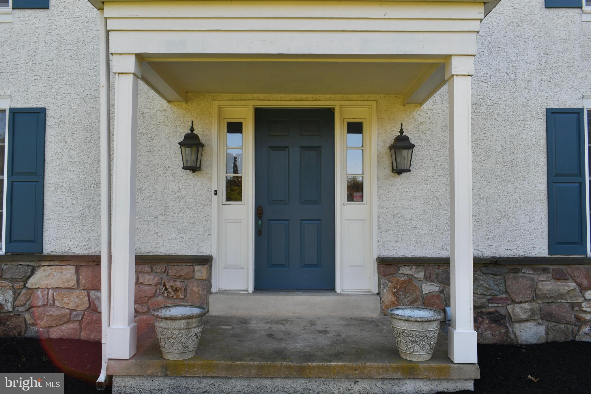 116 Three Ponds Lane Malvern, PA 19355 - Photo 5 of 40 Front Porch