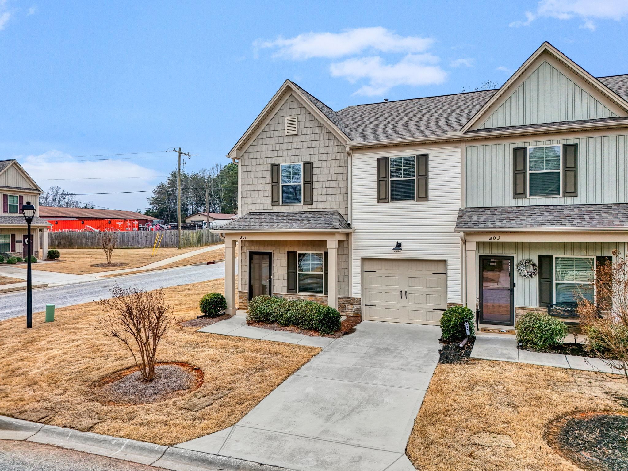 201 Fern Holw Way Mauldin, SC 29662 - Photo 3 of 43