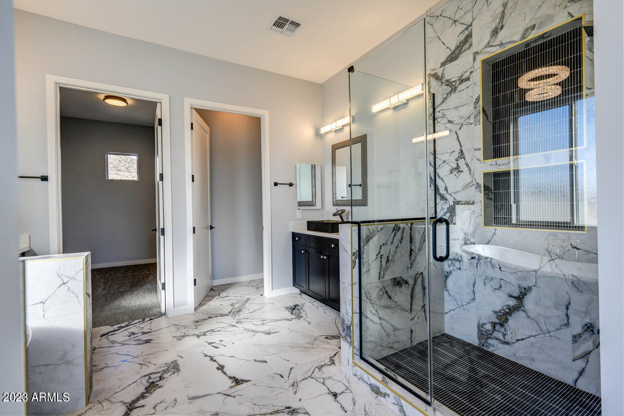 103 East Quartz Rock Road Phoenix, AZ 85085 - Photo 8 of 11 12