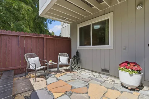 $465,000 | 864 Tamalpais Avenue, Unit A, Novato, CA 94947