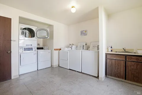 $465,000 | 864 Tamalpais Avenue, Unit A, Novato, CA 94947