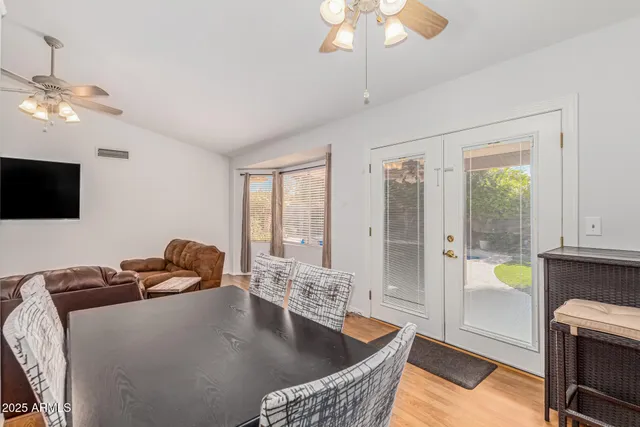 $2,495 | 6243 West Cholla Street, Glendale, AZ 85304