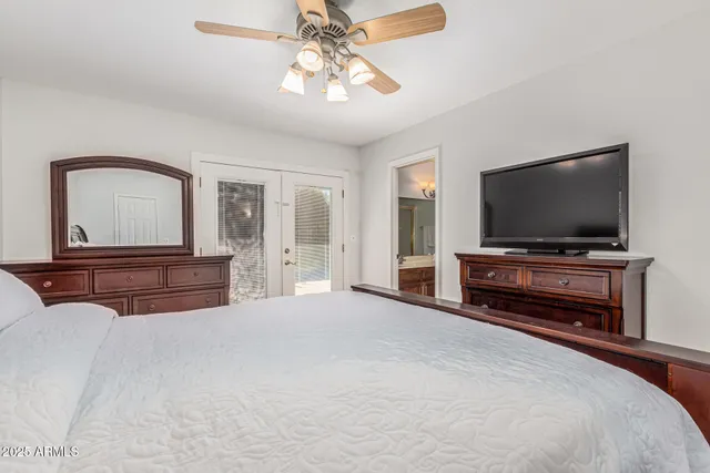 $2,495 | 6243 West Cholla Street, Glendale, AZ 85304