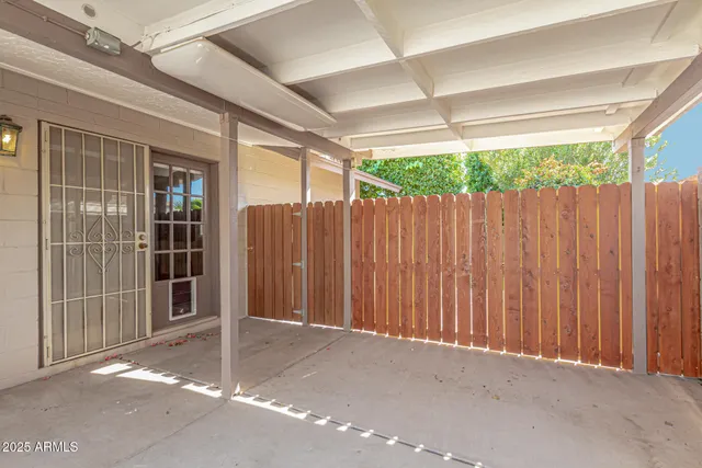 $2,495 | 6243 West Cholla Street, Glendale, AZ 85304