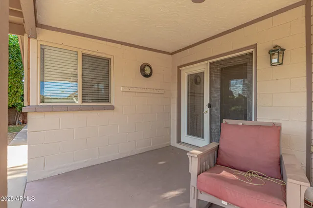 $2,495 | 6243 West Cholla Street, Glendale, AZ 85304