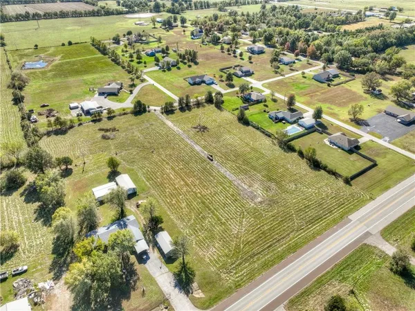 $170,000 | 0 Northeast Village Lane, Pittsburg, KS 66762