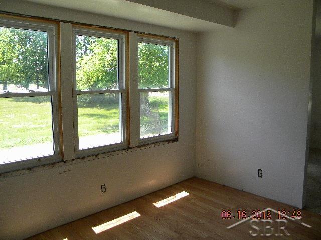 10015 Maple Road Birch Run, MI 48415 - Photo 4 of 9 31250001-3.JPG
