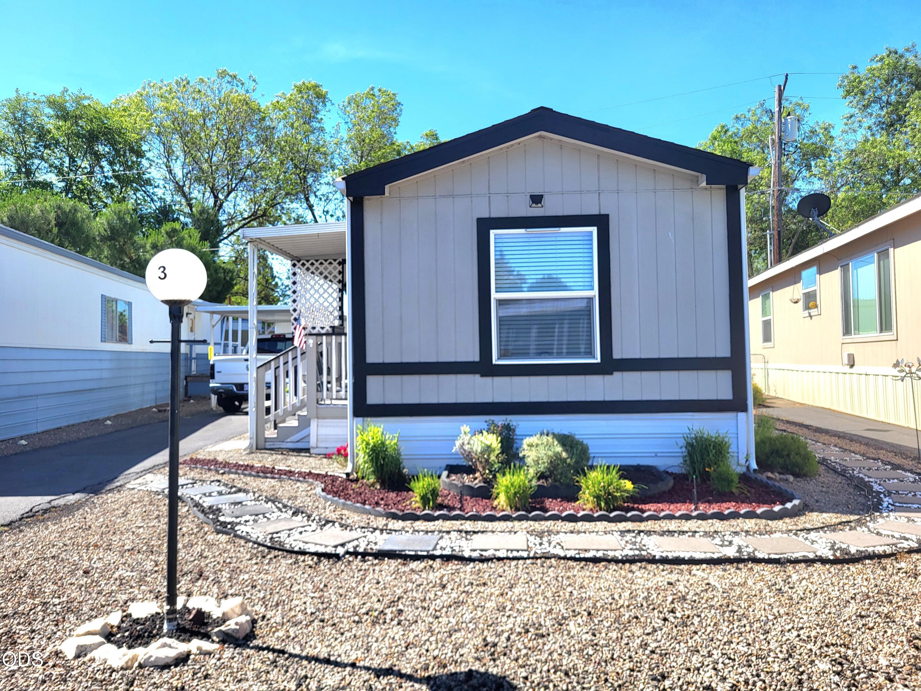2385 Table Rock Road, Unit SPC 3 Medford, OR 97501 - Photo 4 of 19