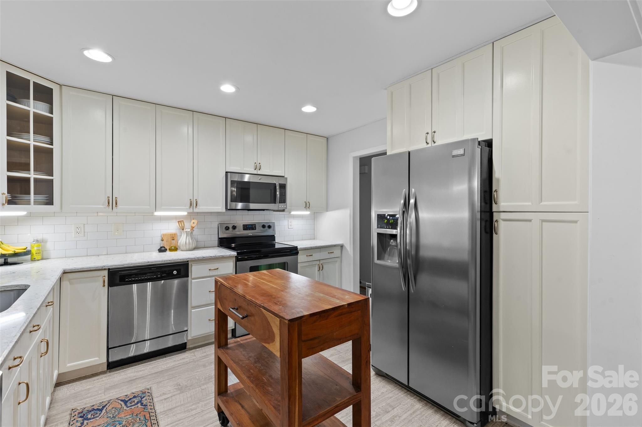 4801 Fairheath Road Charlotte, NC 28210 - Photo 14 of 48 Gallery Image 14