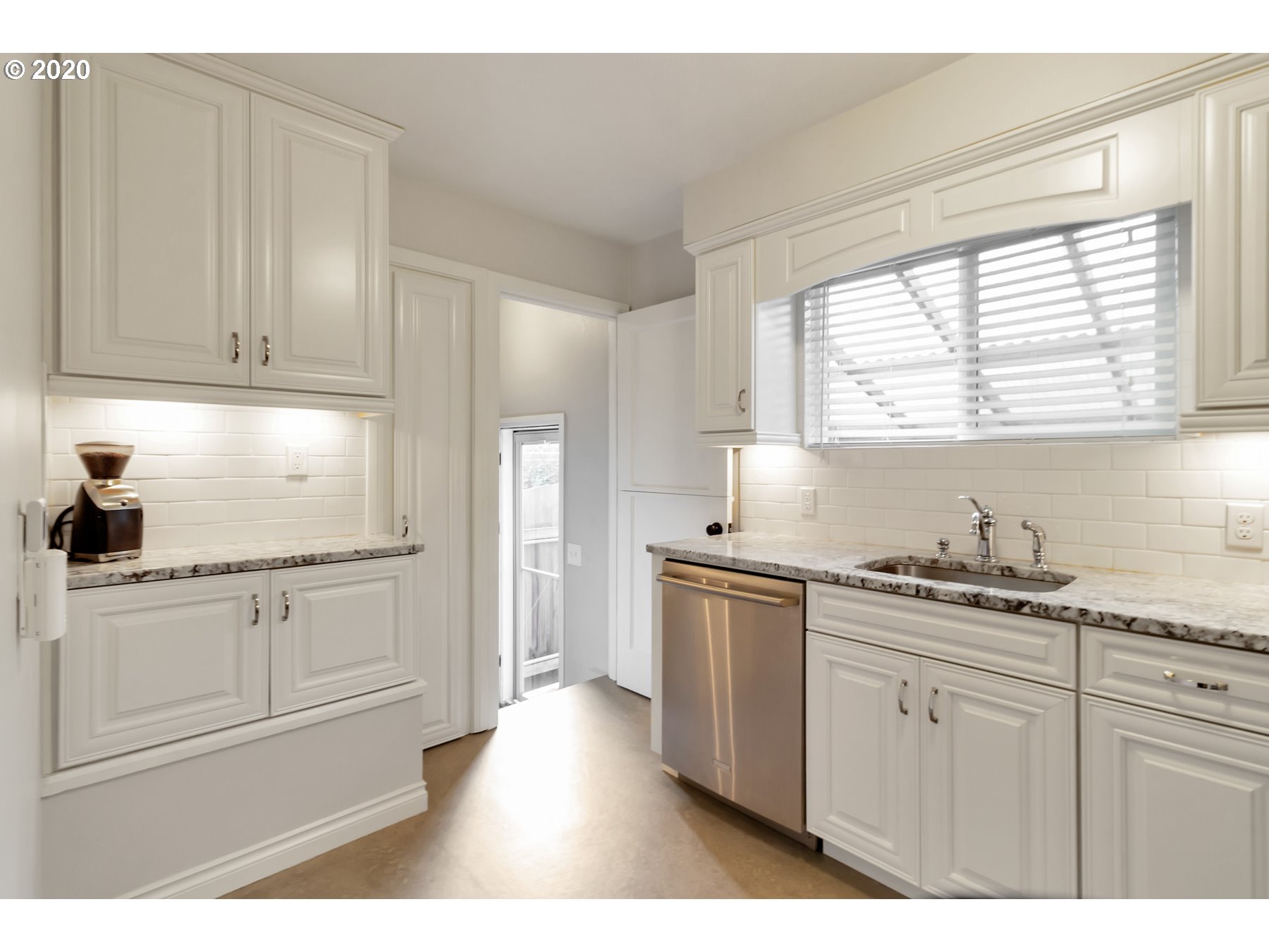 3315 Northeast Rosa Parks Way Portland, OR 97211 - Photo 10 of 26 Gallery Image 10