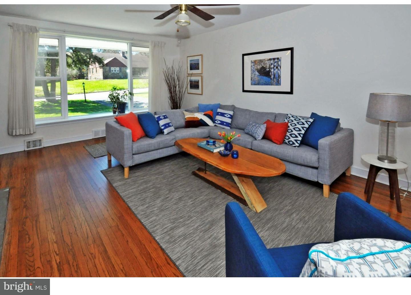 605 Webb Road Elkins Park, PA 19027 - Photo 2 of 25 Living Room