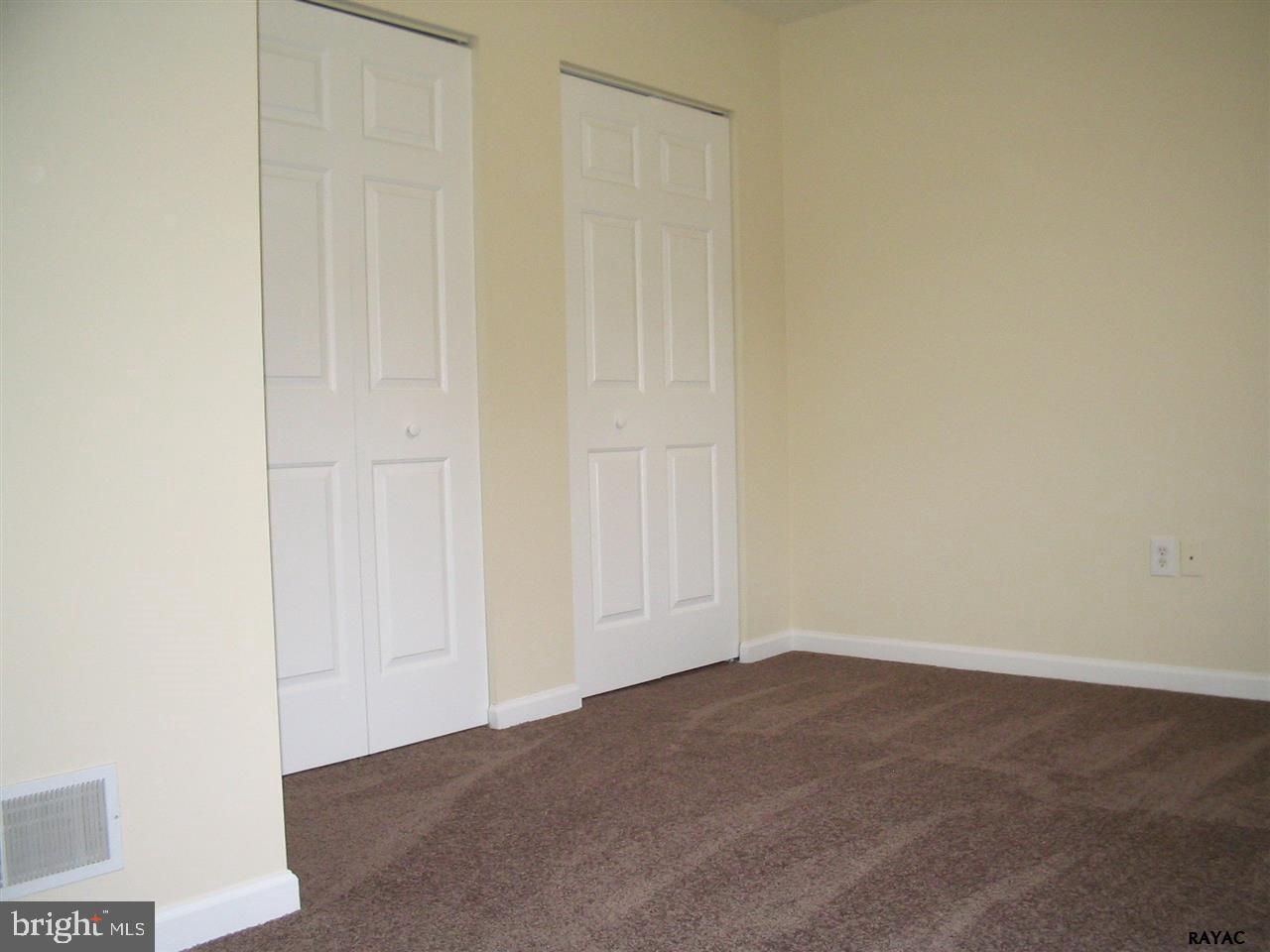 3115 Sundial Road Dover, PA 17315 - Photo 18 of 29 Gallery Image 18