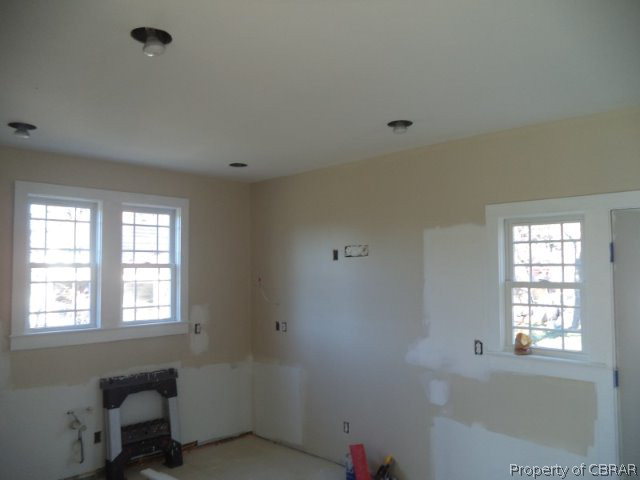 2020 Hayes Road Hayes, VA 23072 - Photo 13 of 38