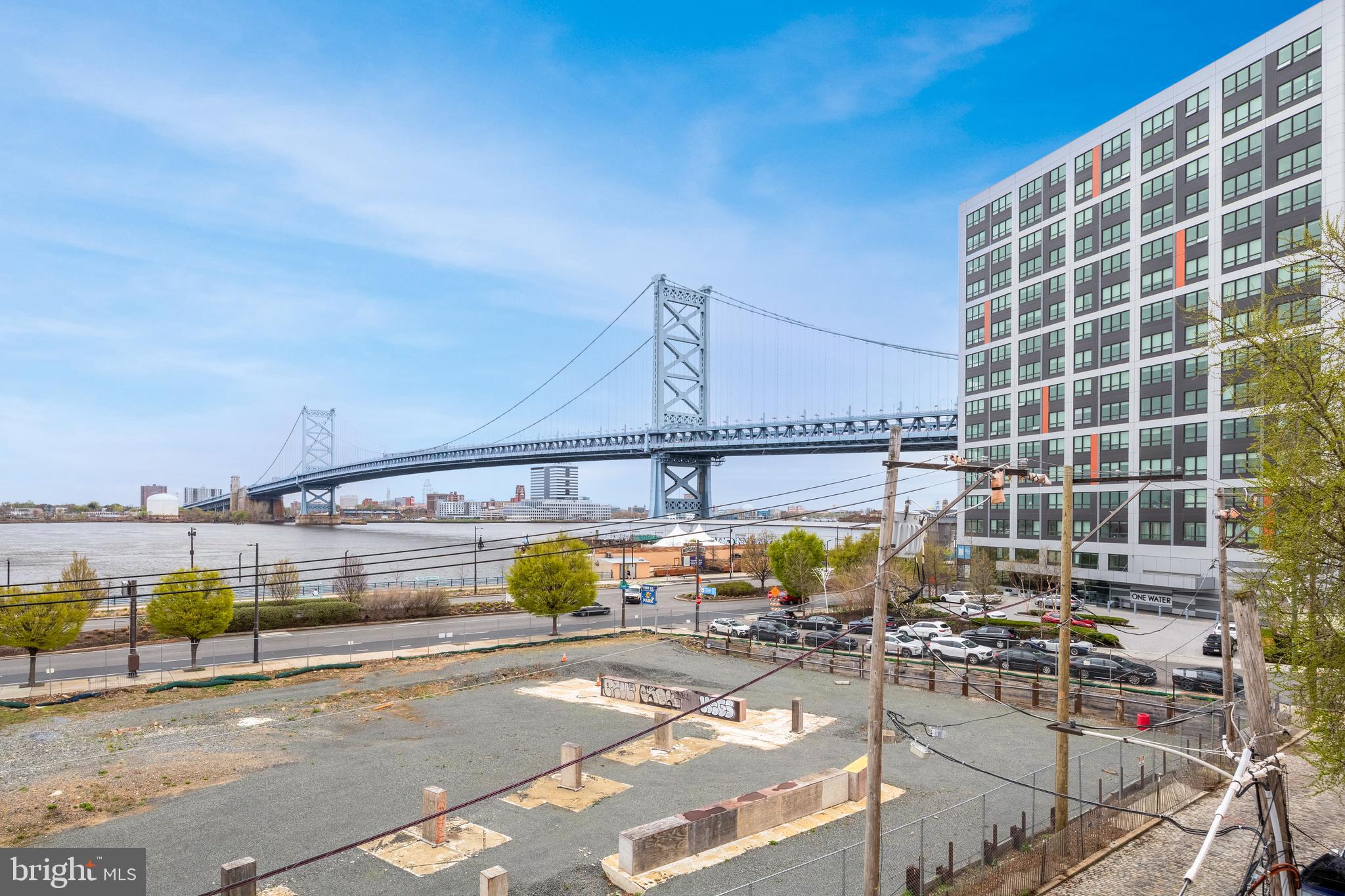 317 North Front Street Philadelphia, PA 19106 - Photo 24 of 27 a view of parking with a terrace