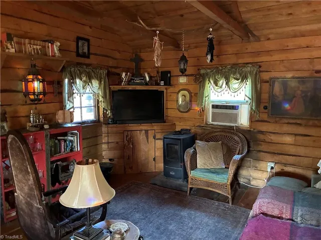 $154,900 | 250 High Meadow Trail, Ararat, NC 27007