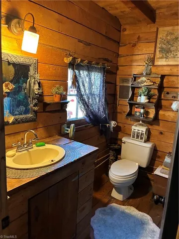 $154,900 | 250 High Meadow Trail, Ararat, NC 27007