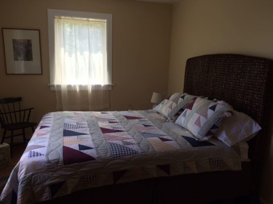 149 Cushing Road Friendship, ME 04547 - Photo 11 of 13 queen size bed