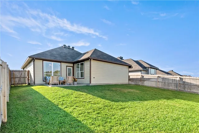 $310,000 | 1310 Kingsgate Drive, Bryan, TX 77807