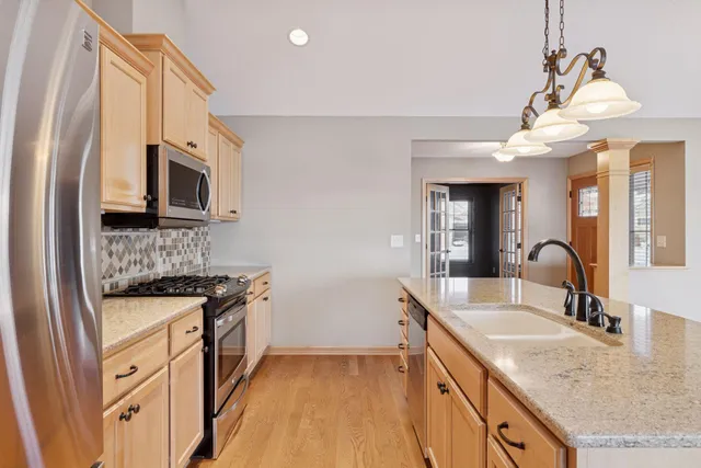 $725,000 | 1336 Palisade Path, Woodbury, MN 55129