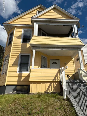 $218,000 | 2034 Avenue A, Schenectady, NY 12308