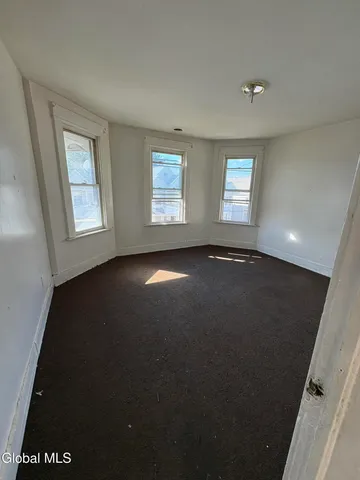 $218,000 | 2034 Avenue A, Schenectady, NY 12308