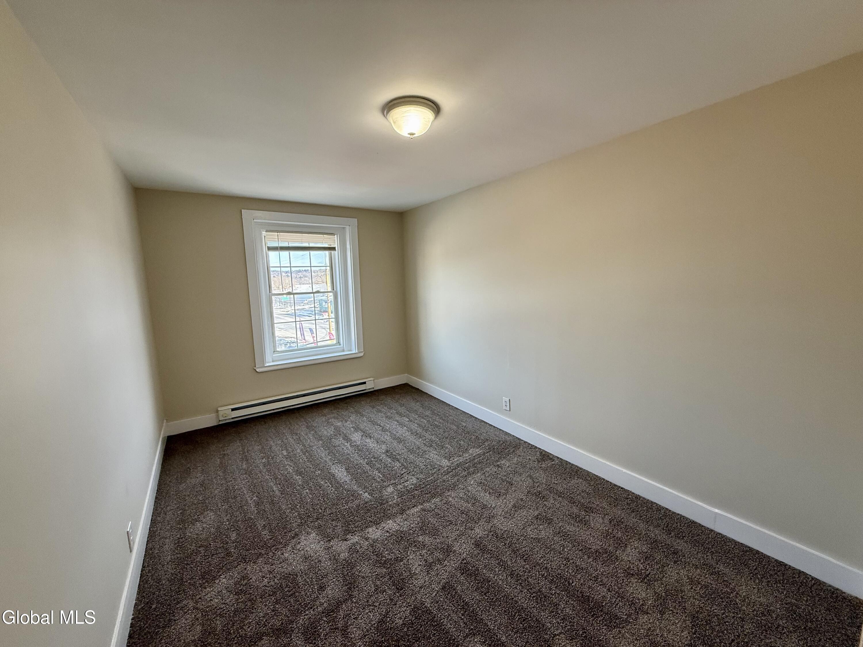 751 Hudson Avenue, Unit 2 Stillwater, NY 12170 - Photo 5 of 11 IMG_3844 2 j