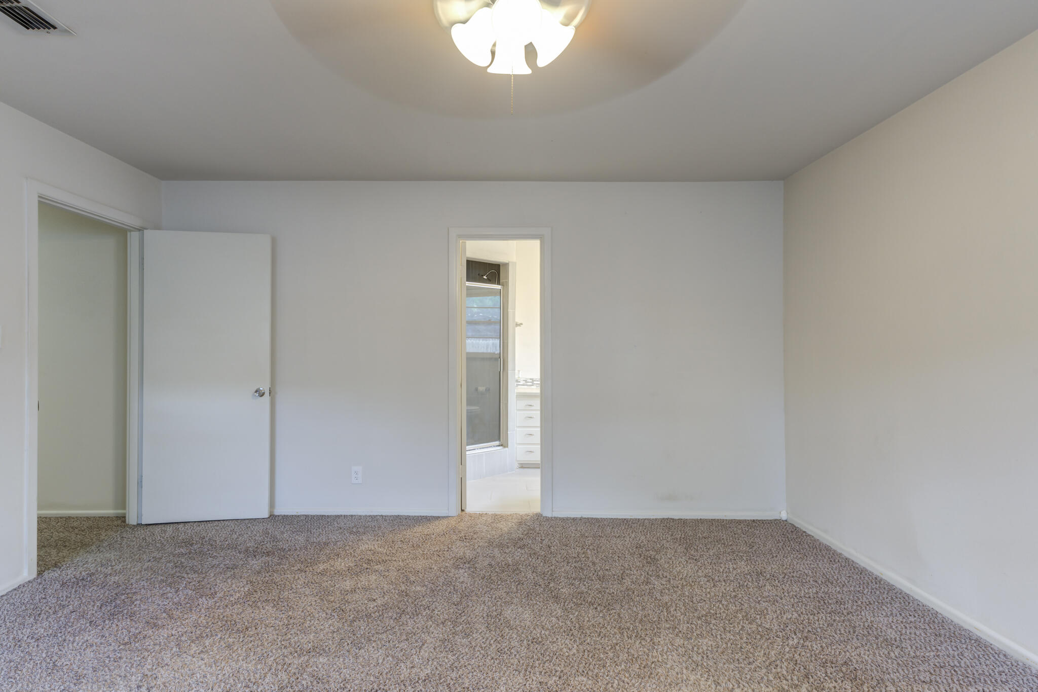 3614 45th Street Lubbock, TX 79413 - Photo 16 of 38 an empty room with windows