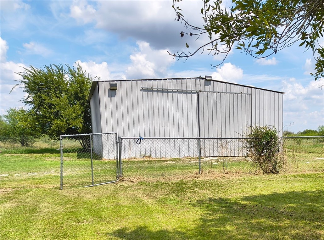 145 Churchill Road Woodsboro, TX 78393 - Photo 7 of 23 Workshop