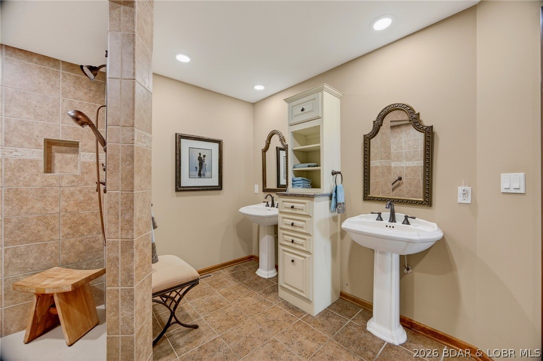 2293 Standing Rock Road Camdenton, MO 65020 - Photo 46 of 99 Another View of the Master Bath.