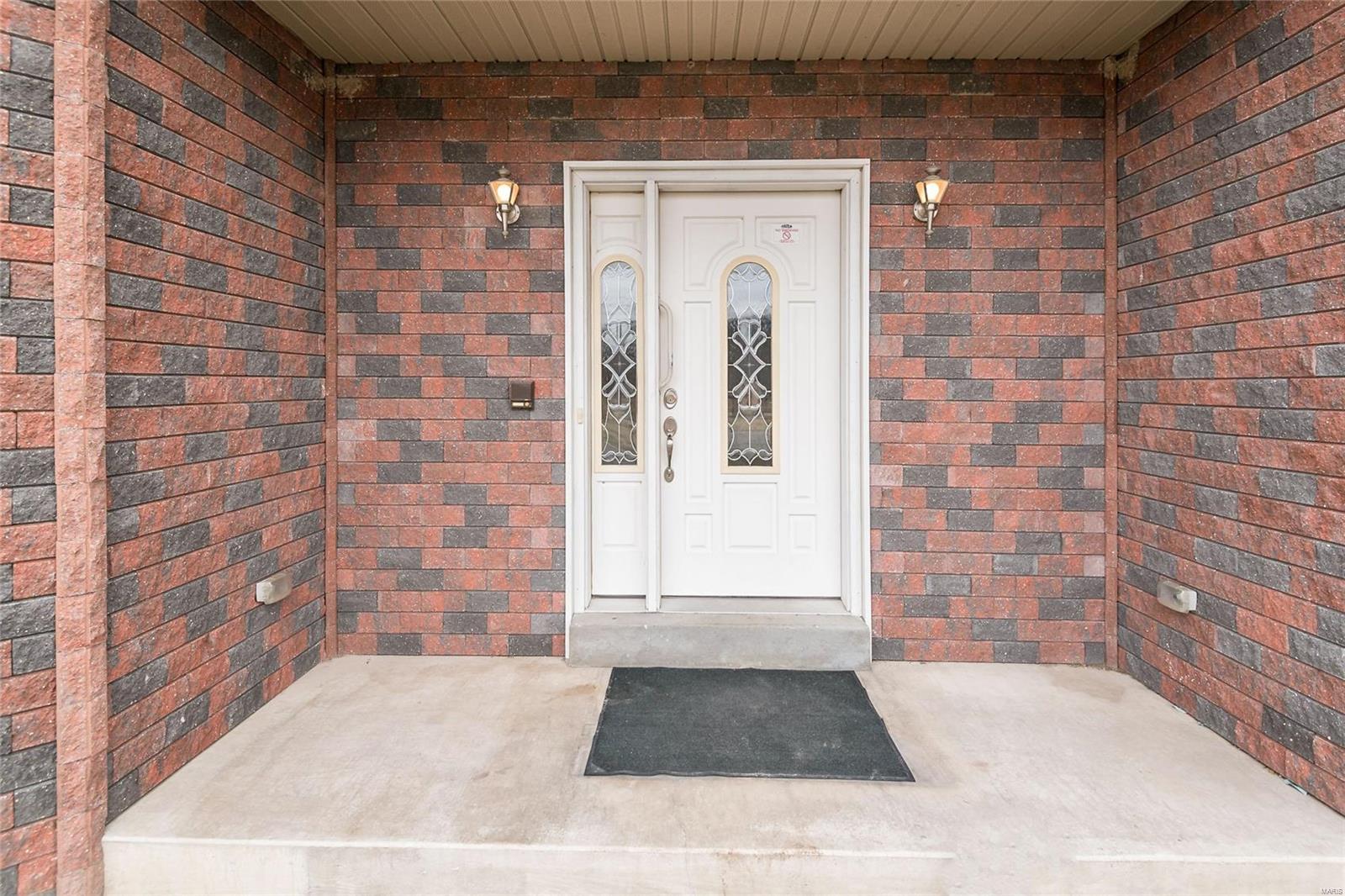 2190 Flatwoods Road O'Fallon, MO 63366 - Photo 3 of 28 Gallery Image 3