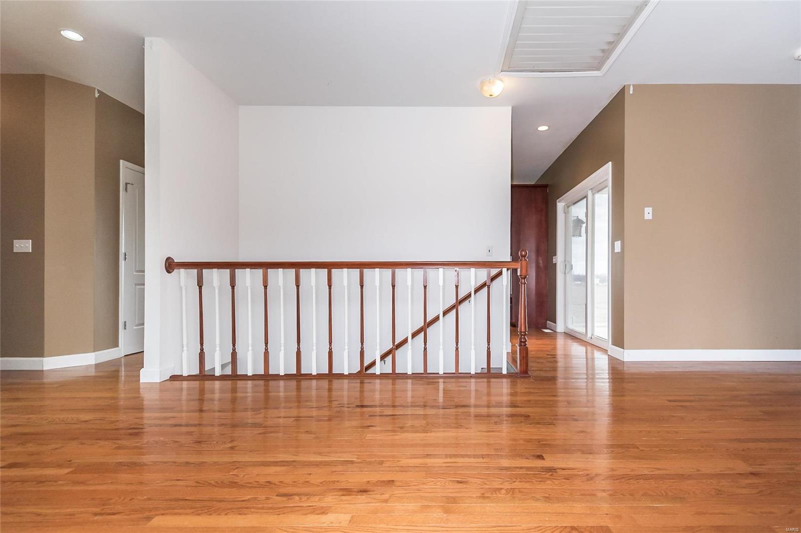2190 Flatwoods Road O'Fallon, MO 63366 - Photo 4 of 28 Gallery Image 4