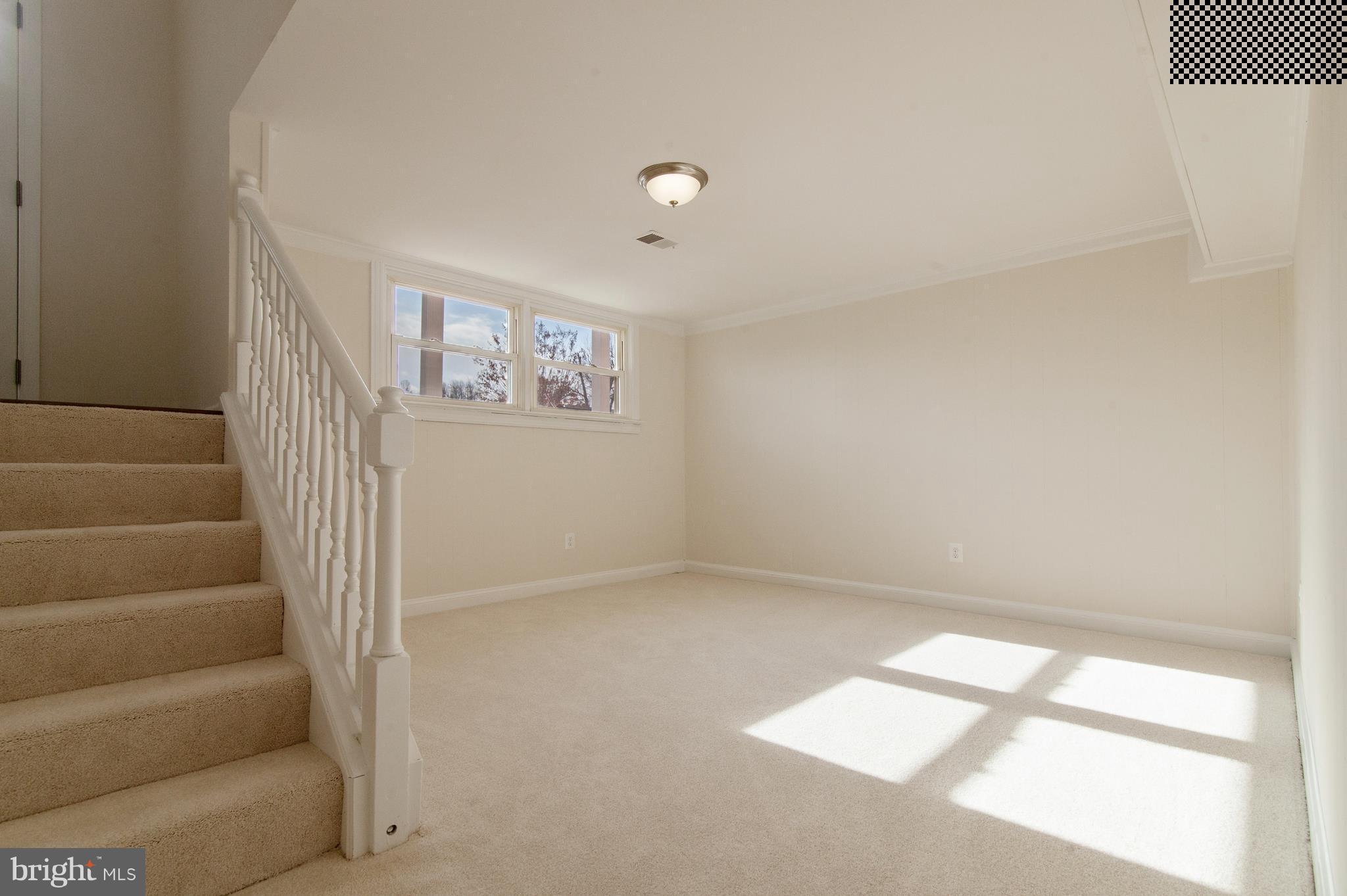 1211 East Lee Road Sterling, VA 20164 - Photo 18 of 30 Interior (General)