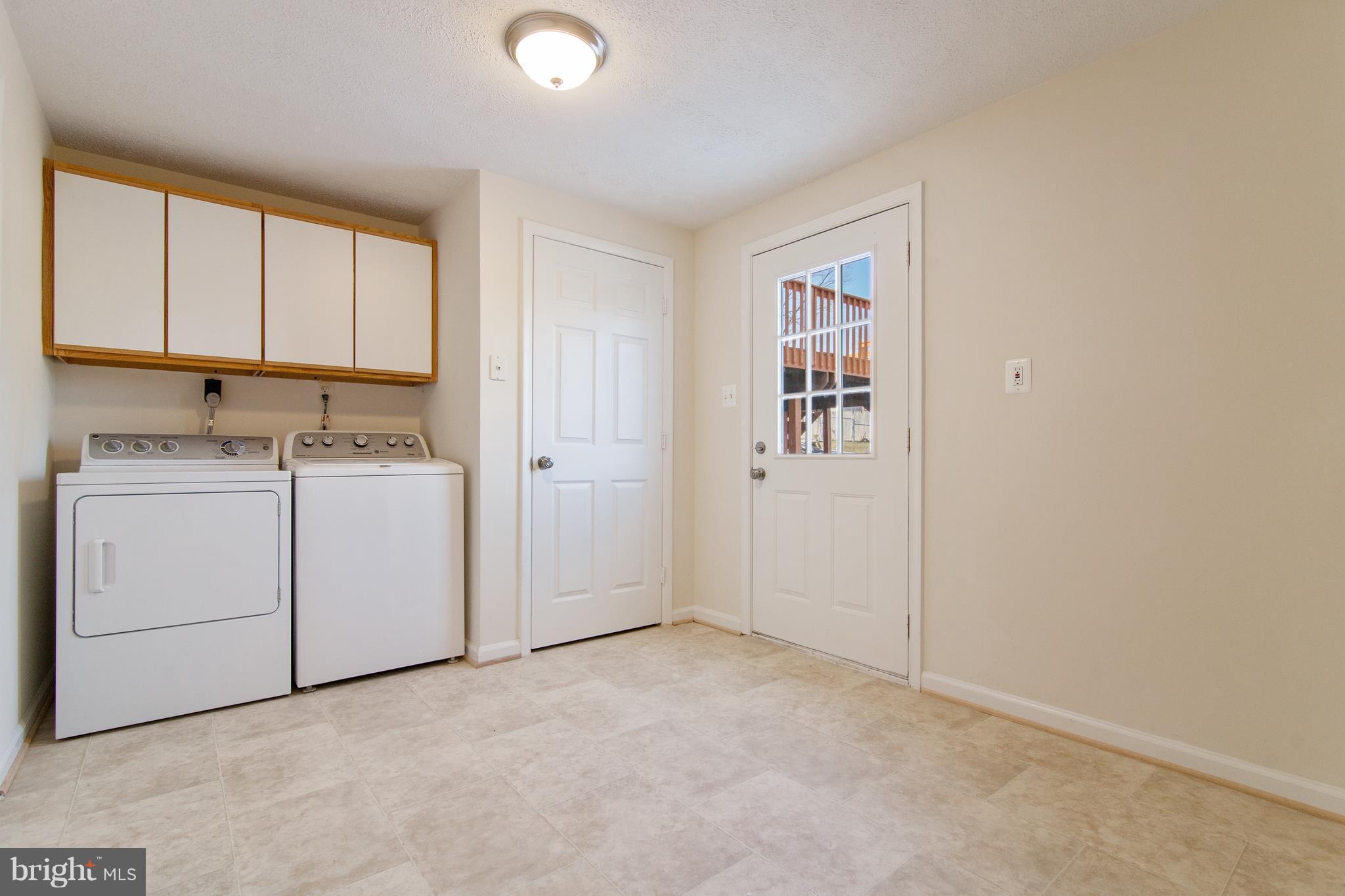 1211 East Lee Road Sterling, VA 20164 - Photo 23 of 30 Interior (General)