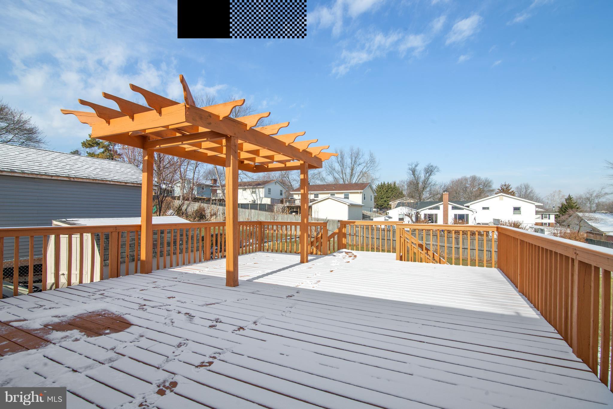 1211 East Lee Road Sterling, VA 20164 - Photo 27 of 30 Exterior (Rear)