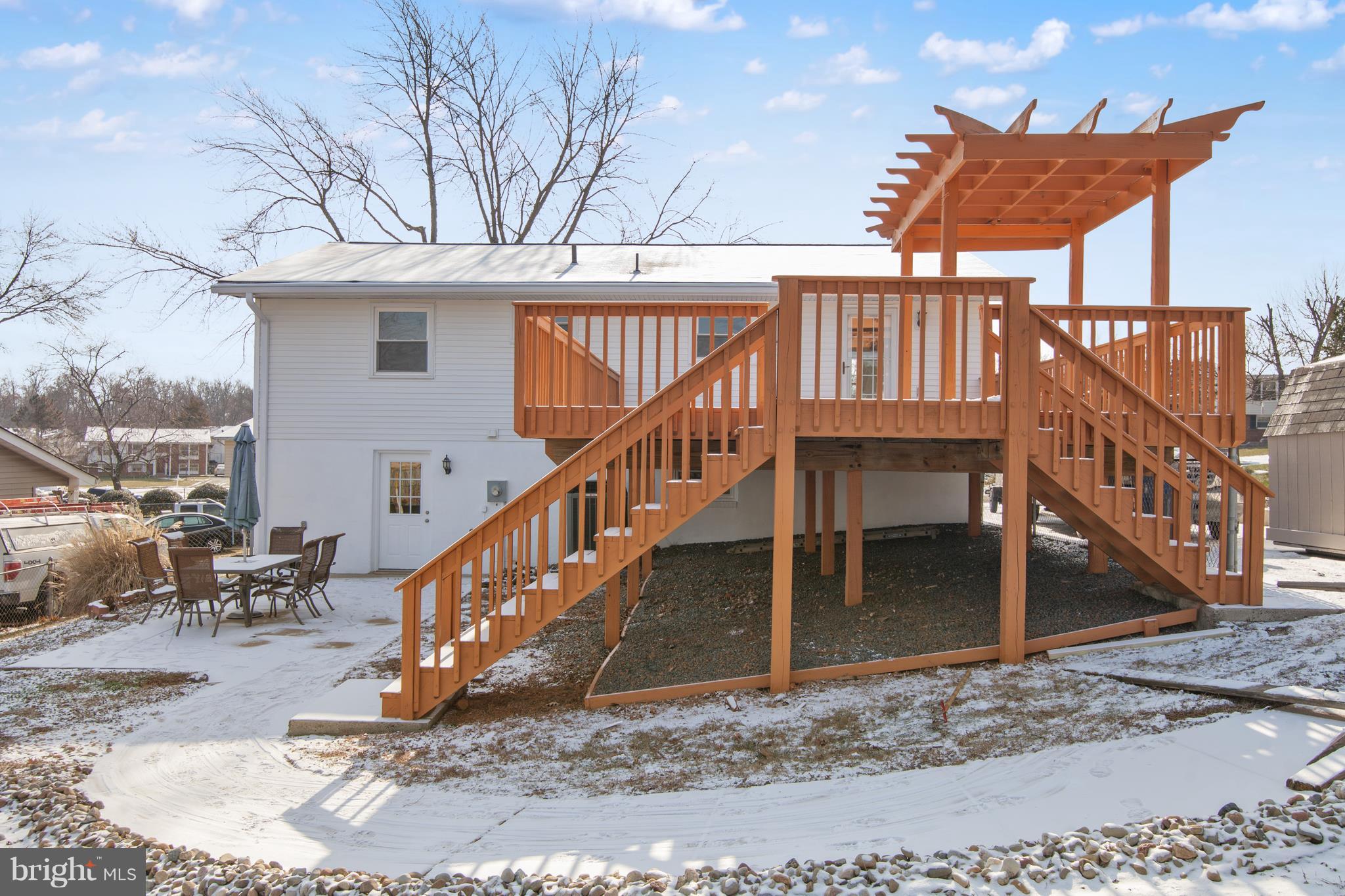 1211 East Lee Road Sterling, VA 20164 - Photo 30 of 30 Exterior (Rear)
