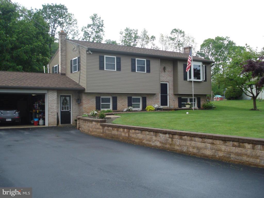 757 Deaver Road Quarryville, PA 17566 - Photo 3 of 30 Gallery Image 3
