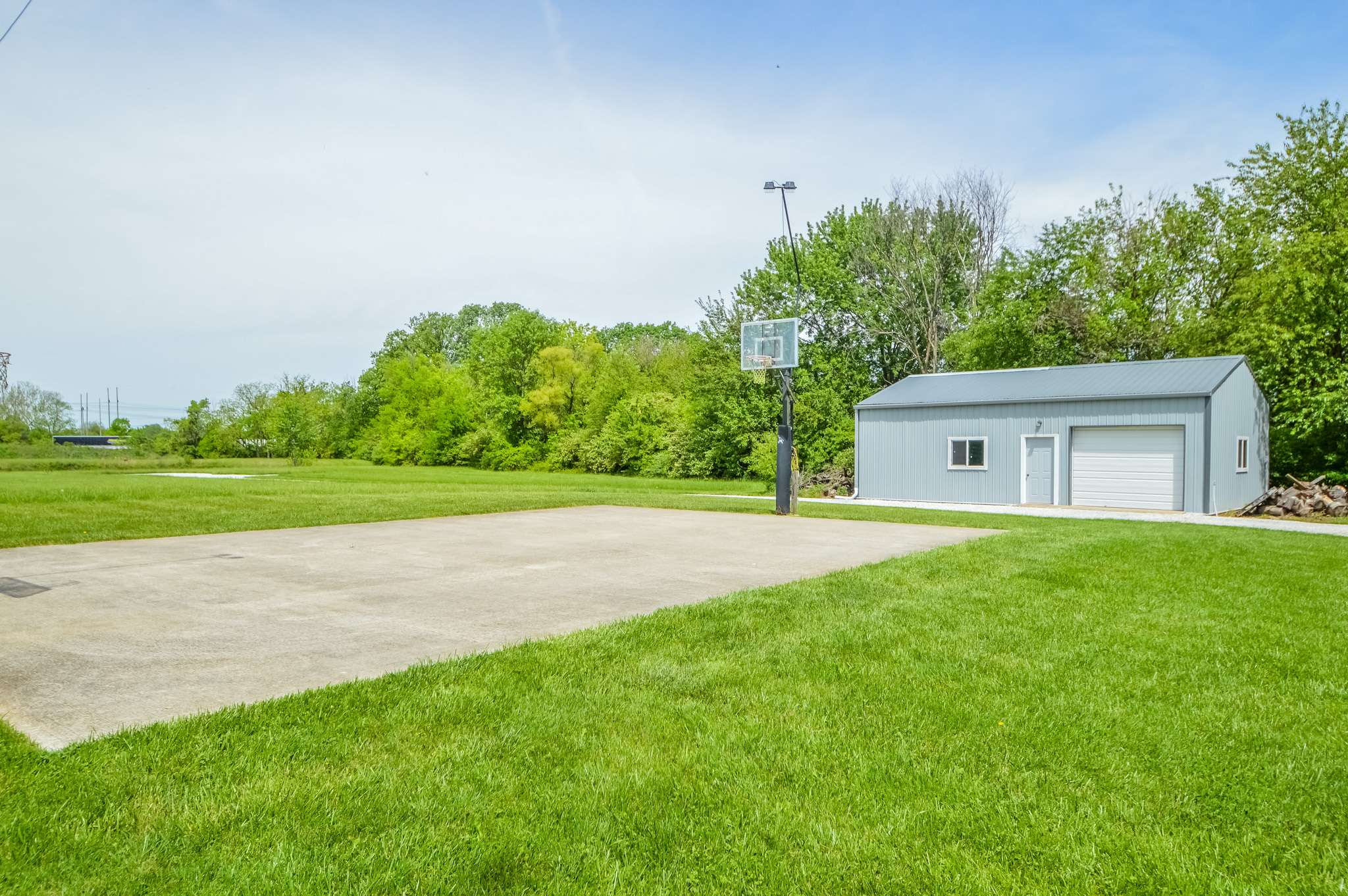 3216 Five Points Road Indianapolis, IN 46239 - Photo 29 of 81